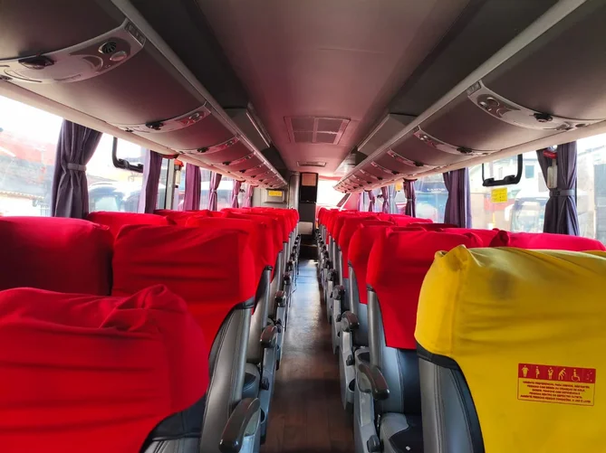 Onibus moderno para transporte